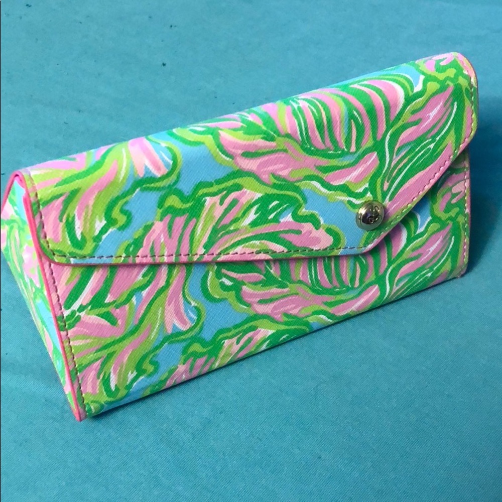 Lilly Pulitzer Sunglass case